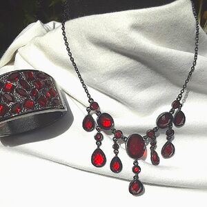 Elegant Red and Black Necklace with Cascading Pendants